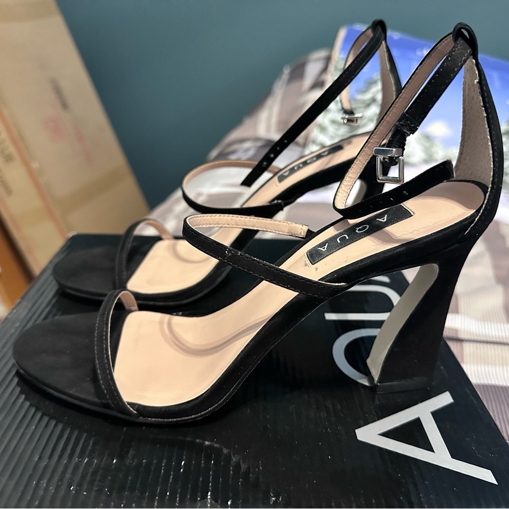 AQUA x Maeve Reilly Jenni Strap High Heel Sandals Women's Black Open Round Toe.